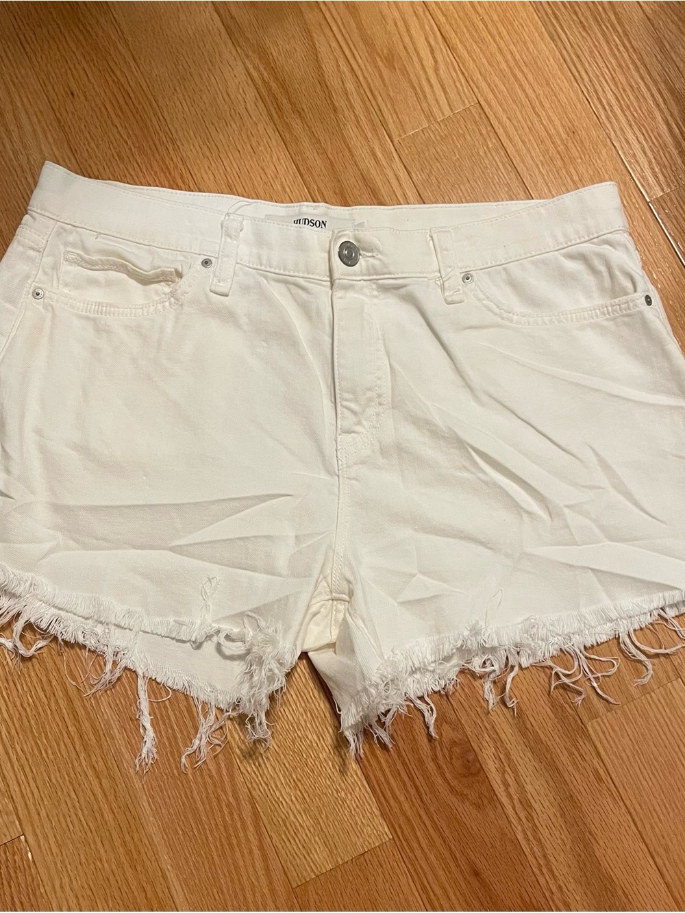 Hudson White Gemma Mid Rise Frayed Shorts size 31